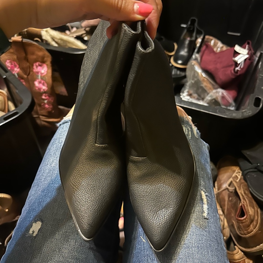 Old Navy Black Ankle Booties